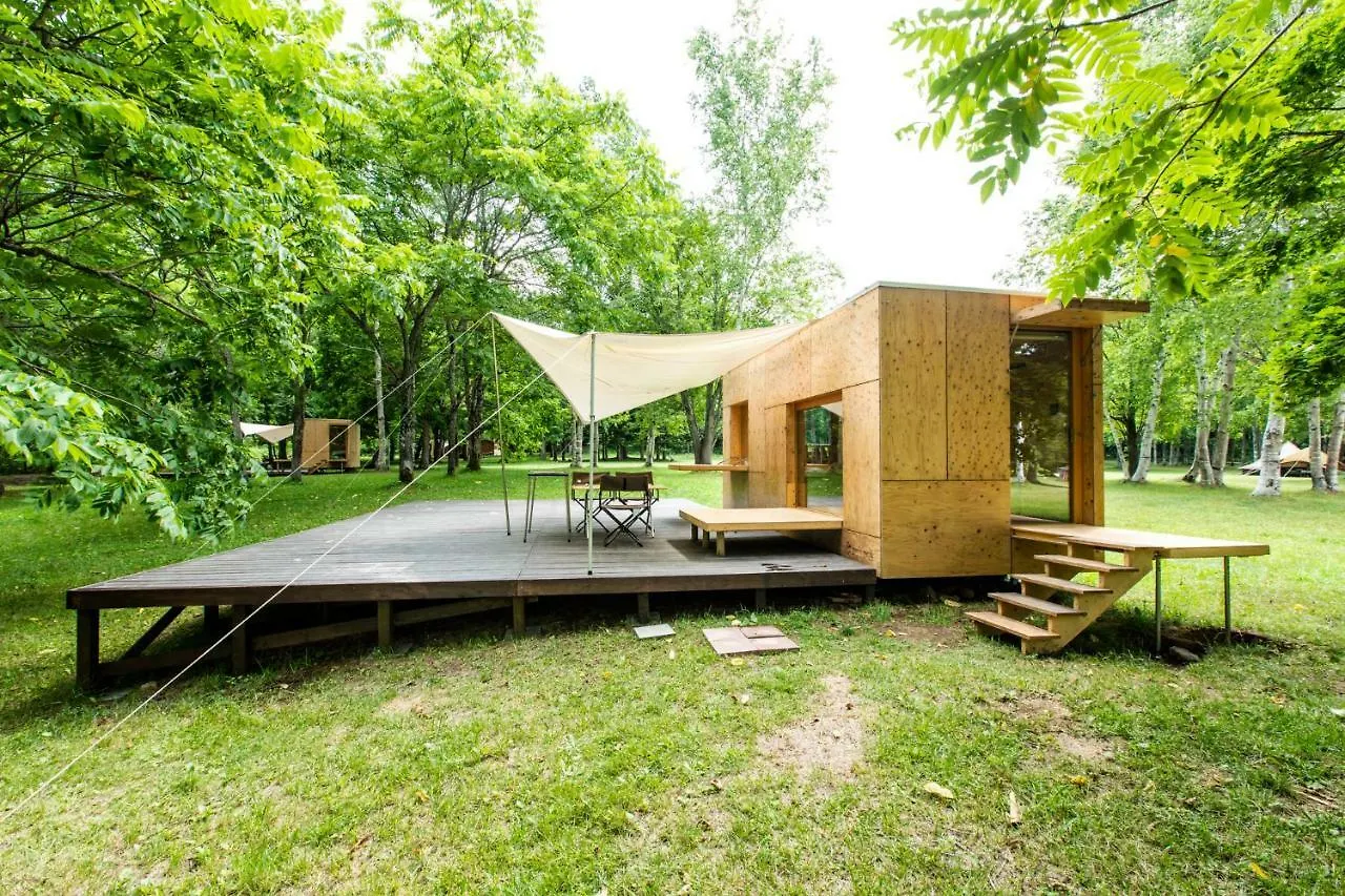 Luxury tent Snow Peak Jyubako（Akaigawa Tomo Playpark） Hotel