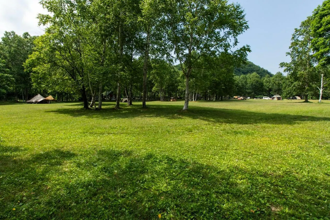 Tente de luxe Hotel Snow Peak Jyubako（Akaigawa Tomo Playpark）